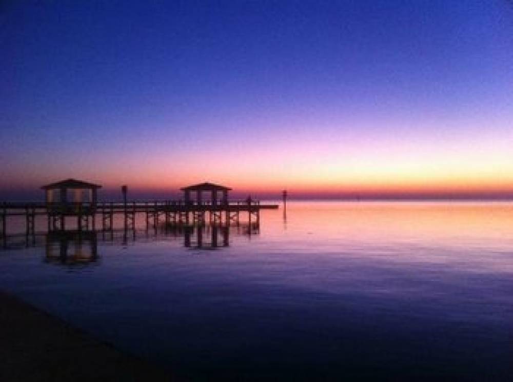 Lighthouse Inn At Aransas Bay 7