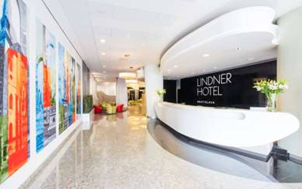 LINDNER HOTEL GALLERY CENTRAL 2