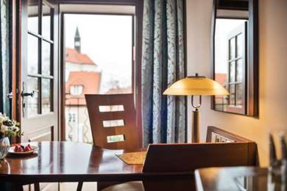 LINDNER HOTEL PRAGUE CASTLE 9