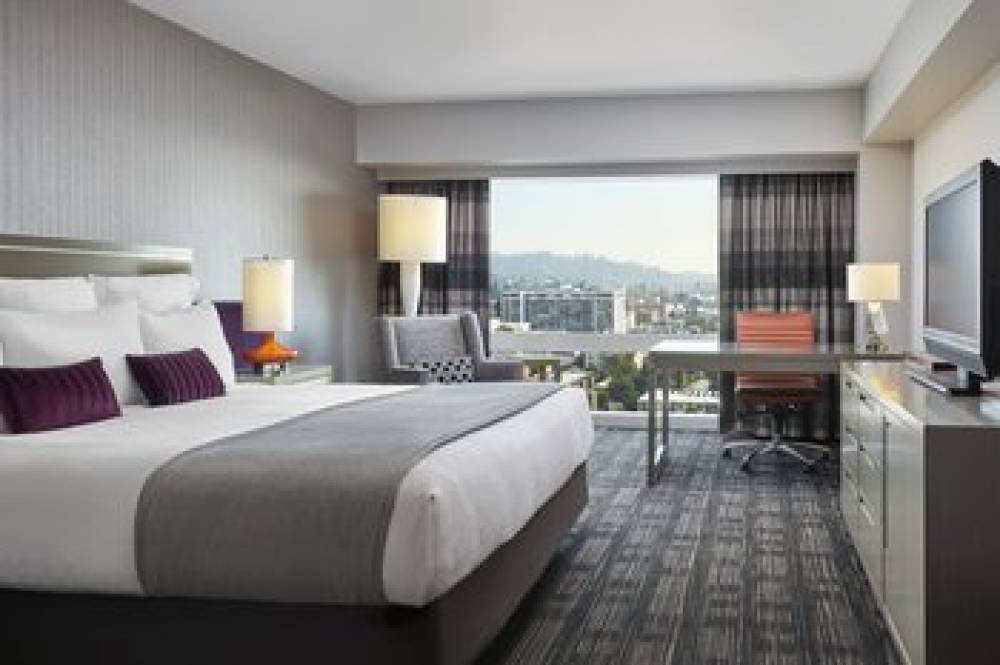 Loews Hollywood Hotel 10