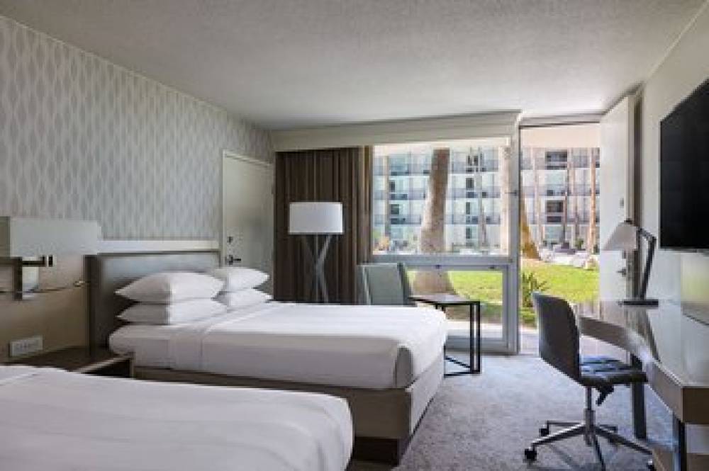 Los Angeles Airport Marriott 9