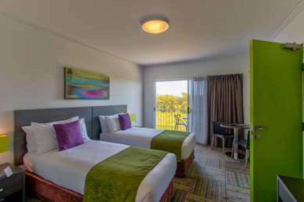 MACKAY OCEANSIDE CENTRAL HOTEL 6