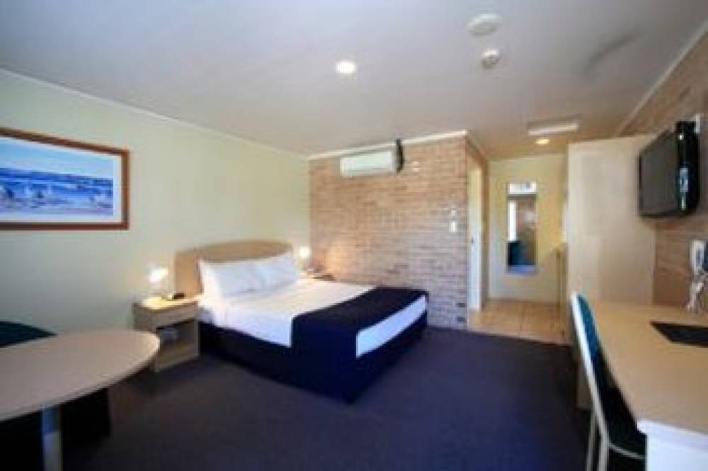 MACQUARIE BARRACKS MOTOR INN 2