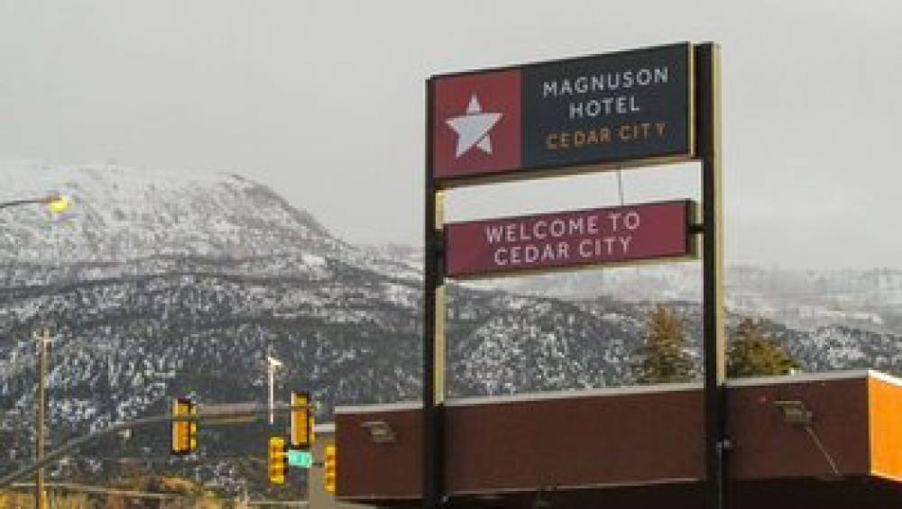 Magnuson Hotel Cedar City 1