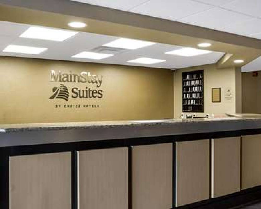 MainStay Suites Bismarck 6