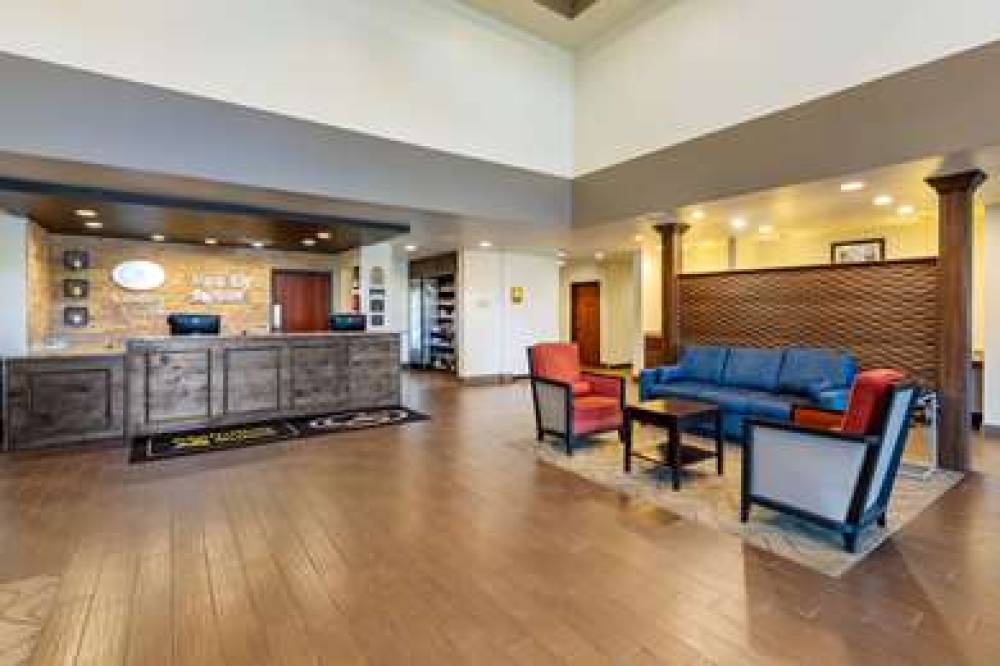 MainStay Suites Denver 6