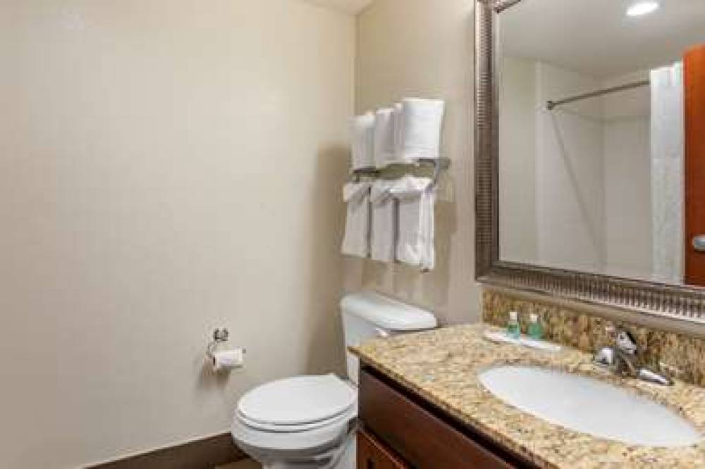 MainStay Suites Denver 7