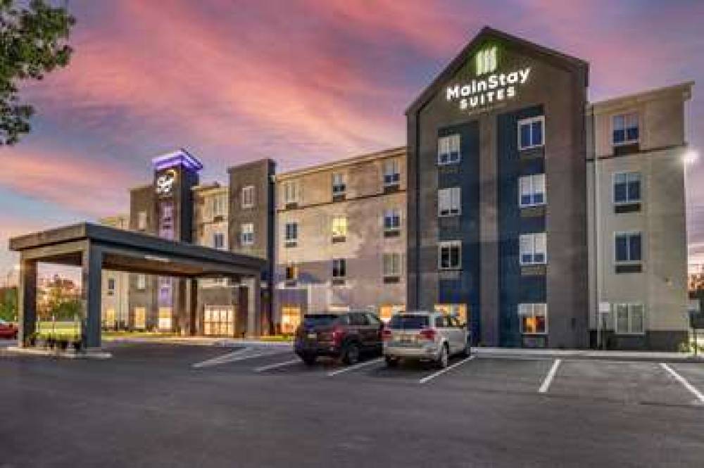 MAINSTAY SUITES GEORGETOWN 1