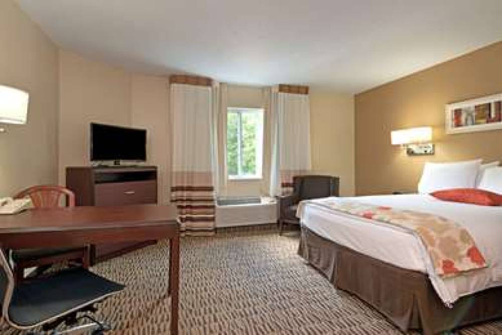 MAINSTAY SUITES GREENSBORO 6