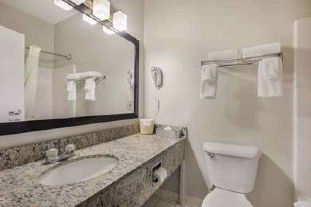 MAINSTAY SUITES JOLIET I-55 3