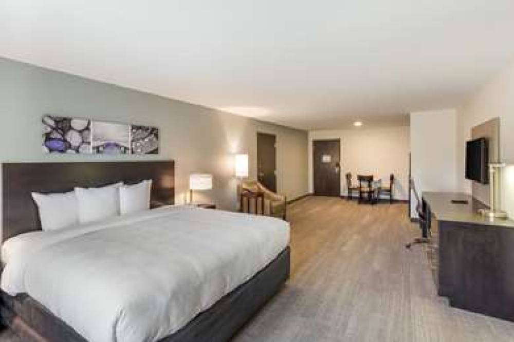 MAINSTAY SUITES LOGAN OHIO-HOCKING 8