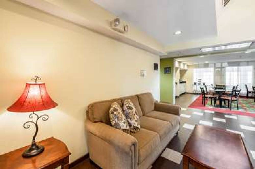 MainStay Suites 5