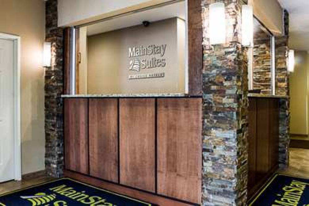 MainStay Suites 3