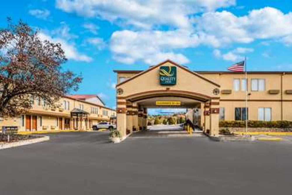 MAINSTAY SUITES OZONA I-10 1