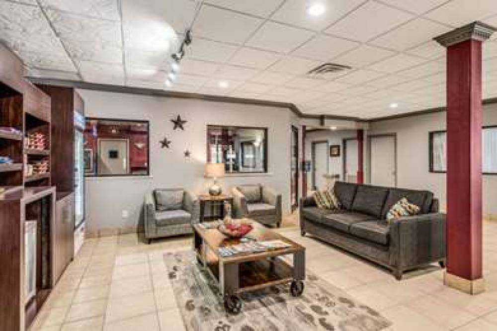 MAINSTAY SUITES OZONA I-10 3