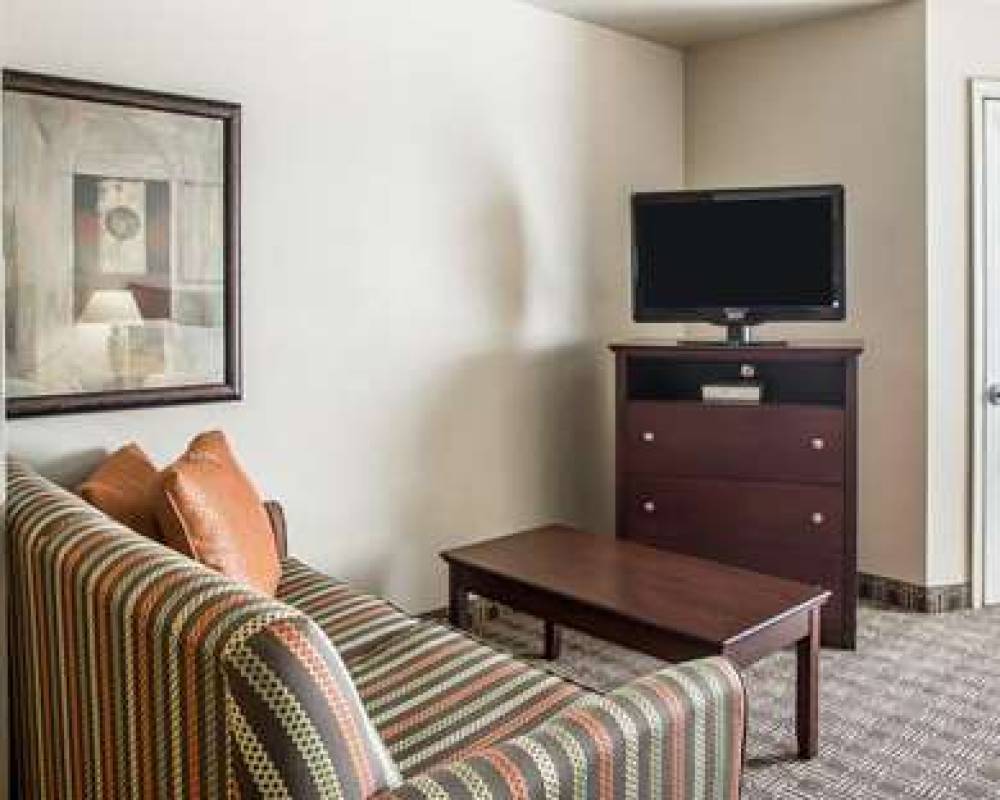 MainStay Suites St. Robert - Fort Leonard Wood 9