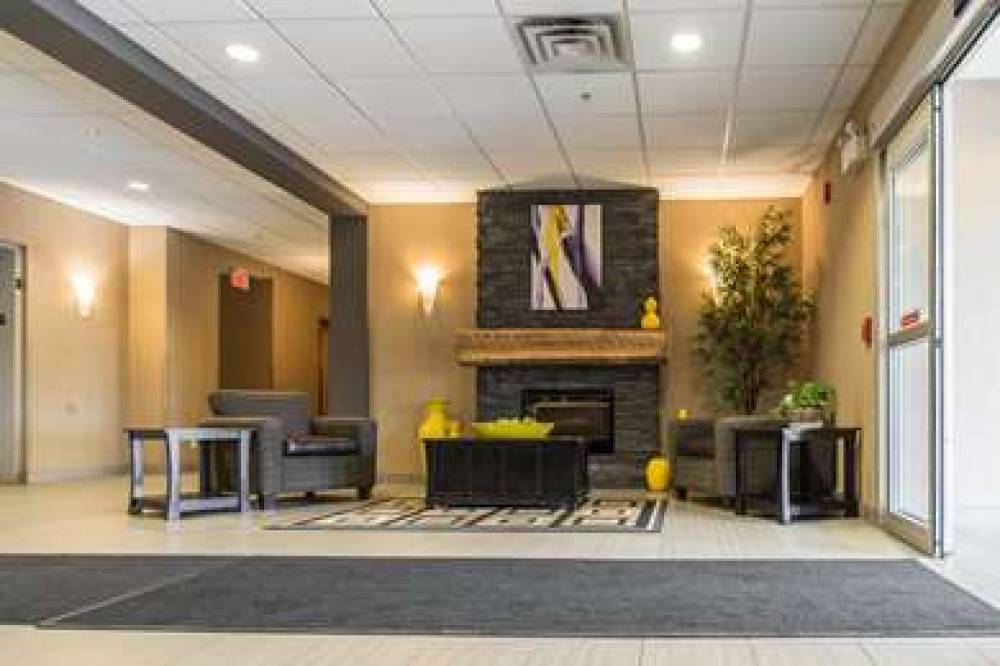 MainStay Suites Winnipeg 4