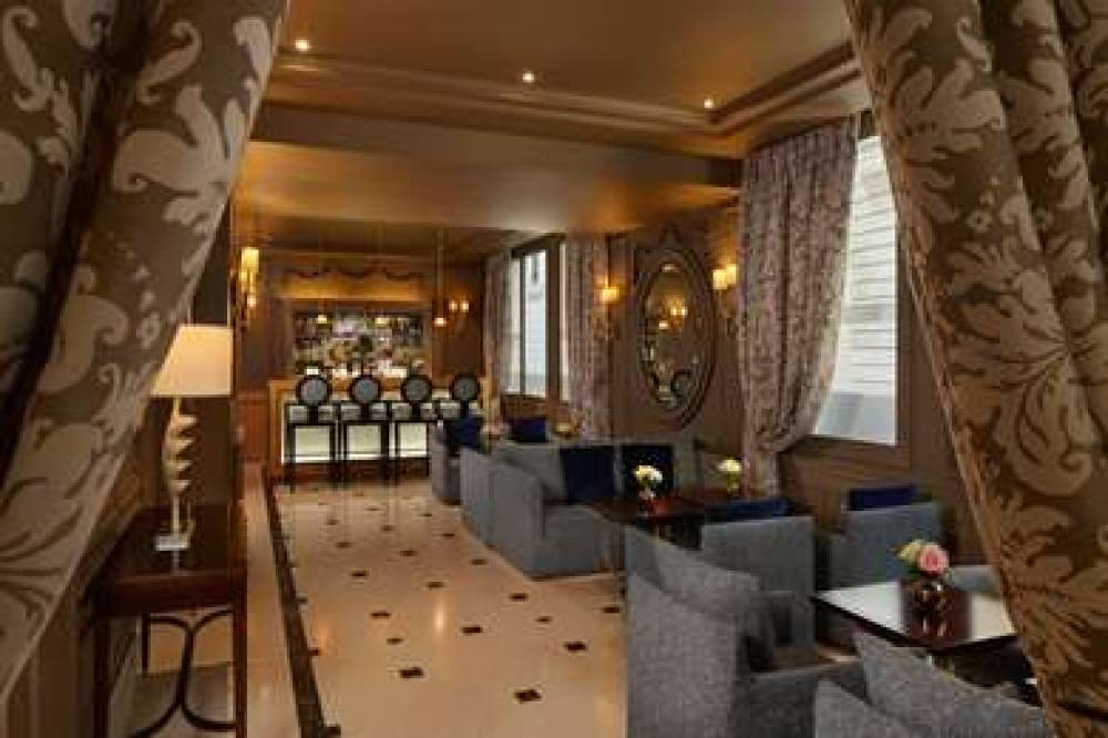 Majestic Hotel-Spa Paris 3