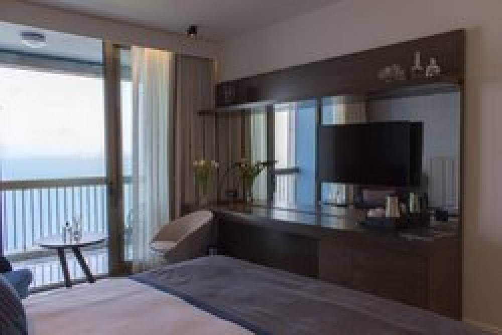 Makedonia Palace