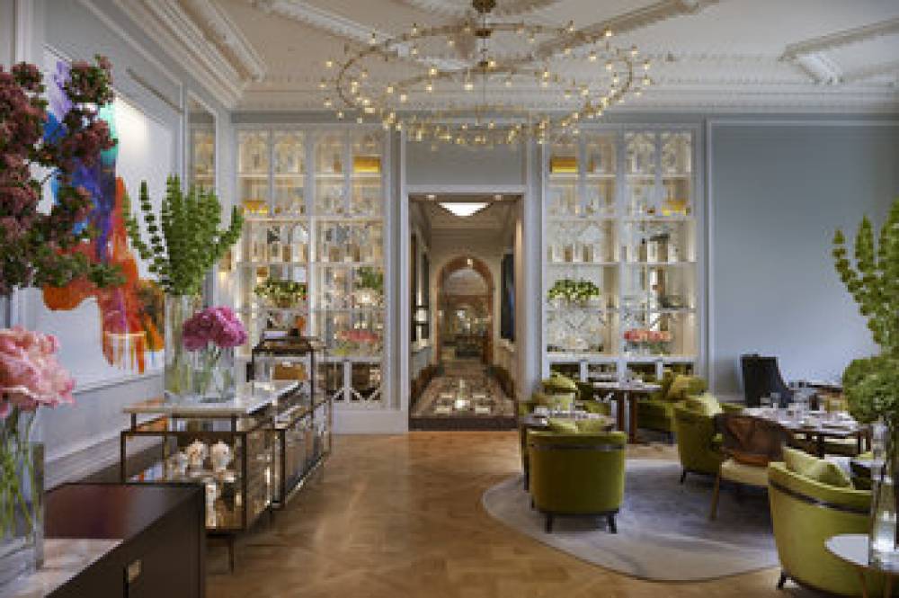 Mandarin Oriental Hyde Park, London 9