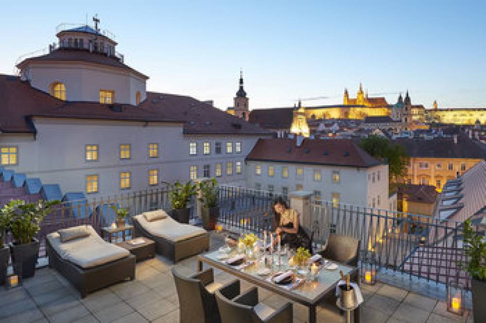 Mandarin Oriental, Prague 9