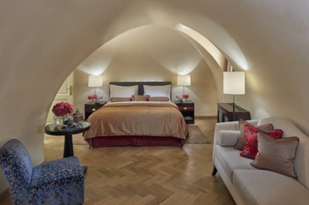 Mandarin Oriental, Prague 3