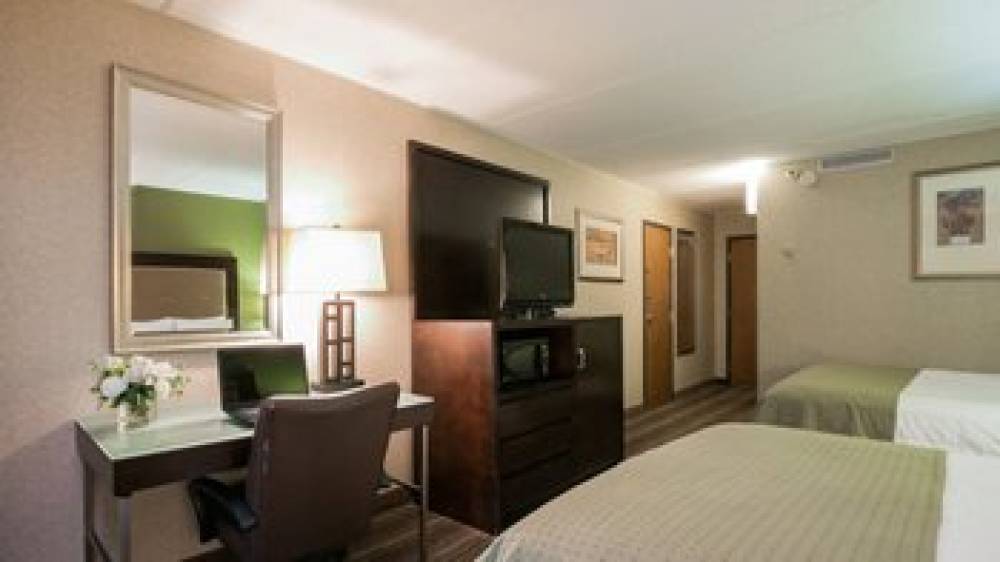 MANKATO CITY CENTER HOTEL 6