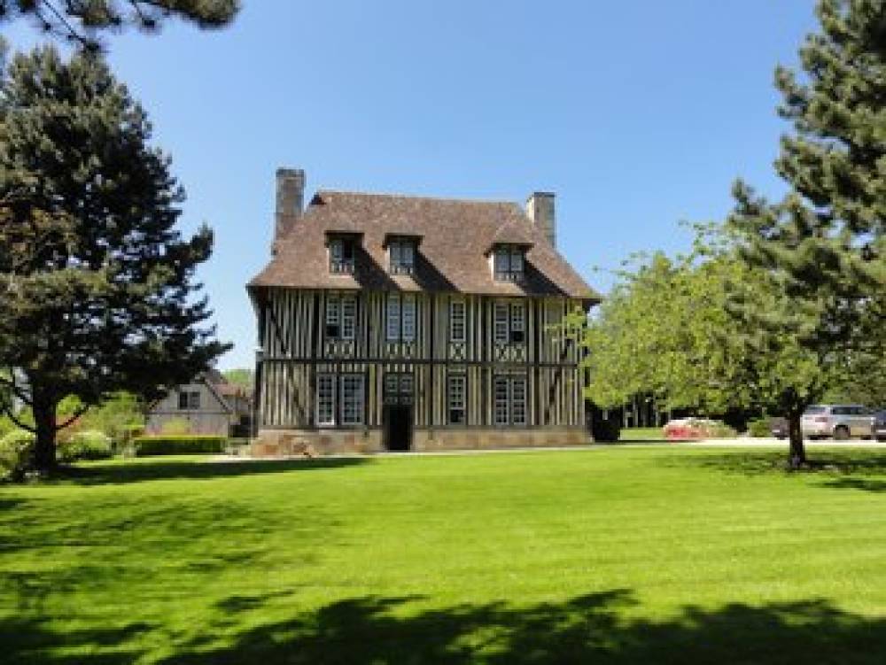 MANOIRS DES PORTES DEDEAUVILLE 1