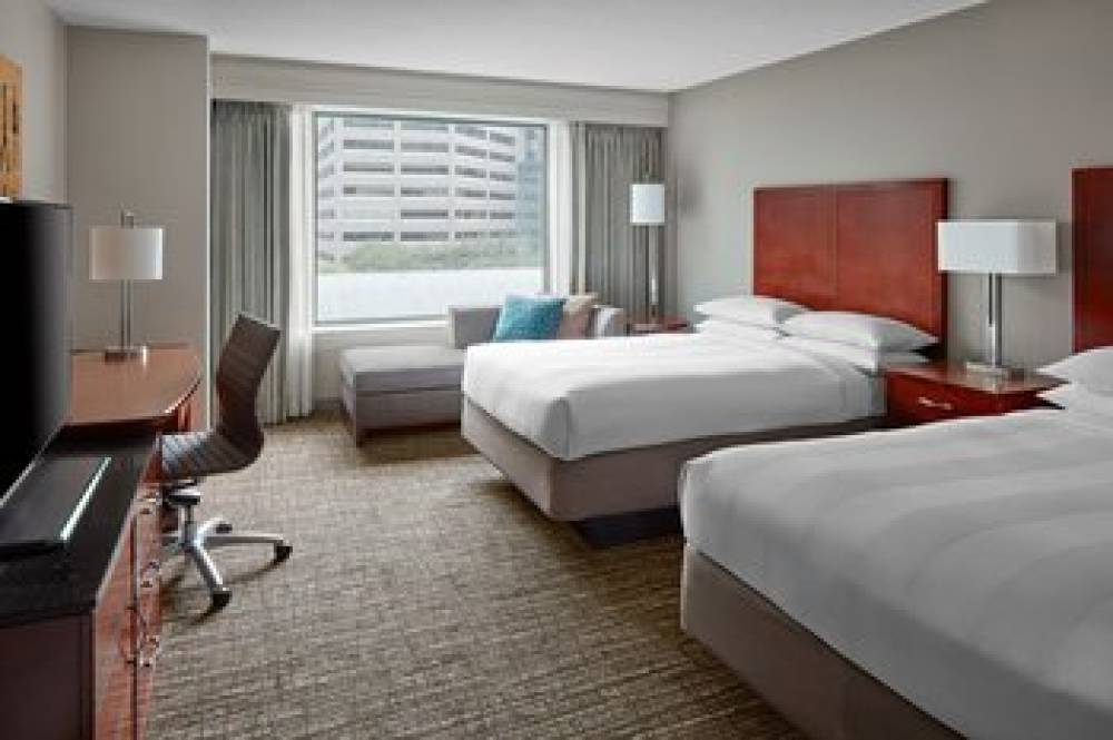 Marriott Downtown At CF Toronto Eaton Centre 7