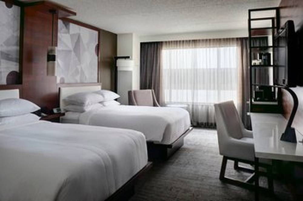 Marriott East Lansing At University Place 9