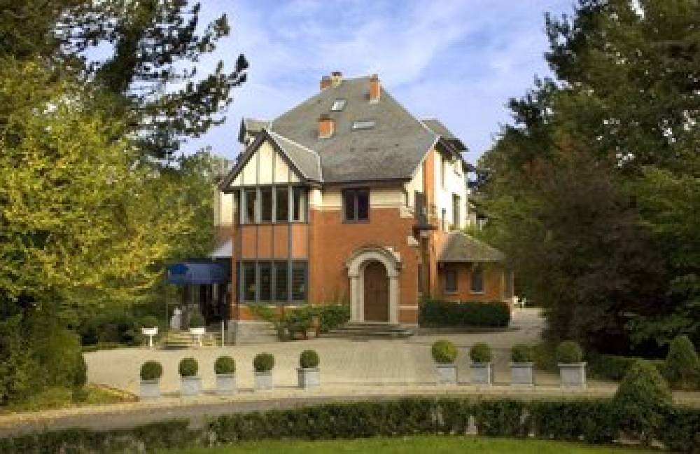 Martin's Manoir 1