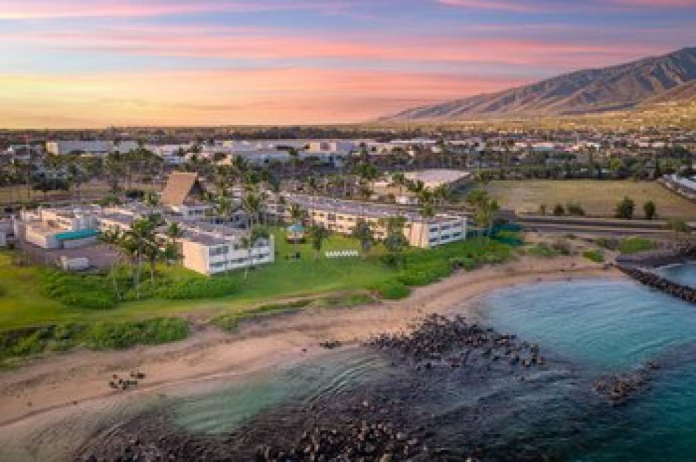 MAUI BEACH HOTEL 9