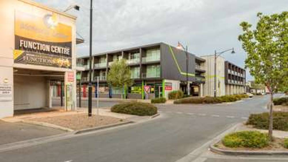 Mawson Lakes Hotel And Function Cen