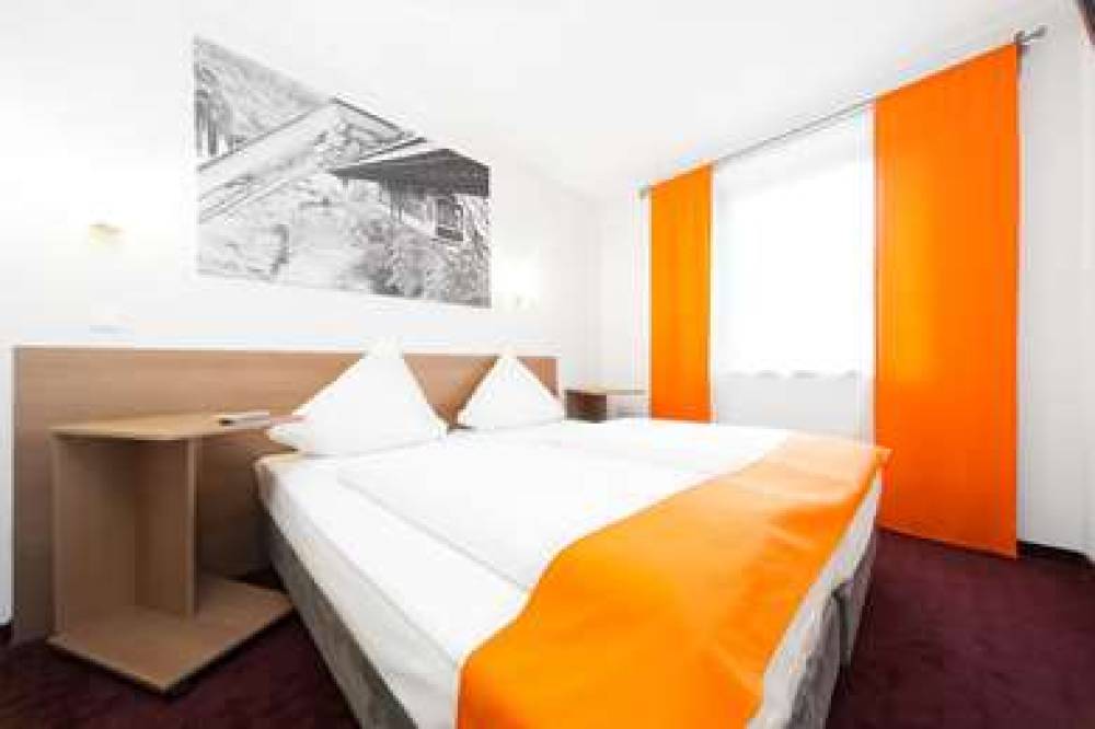 MCDREAMS HOTEL WUPPERTAL 9