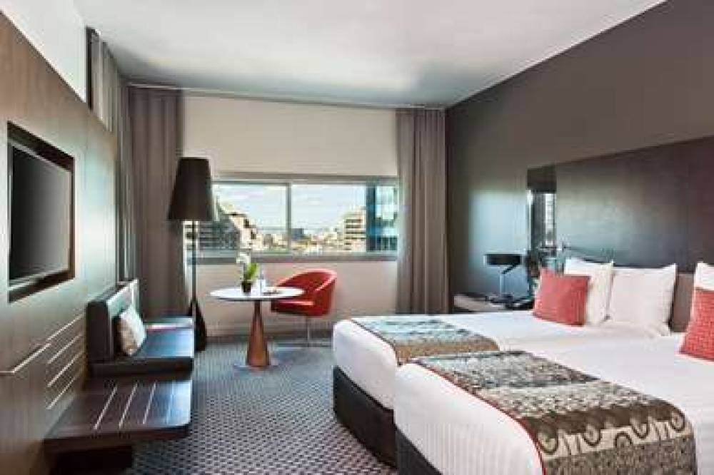 MELIA PARIS LA DEFENSE 10