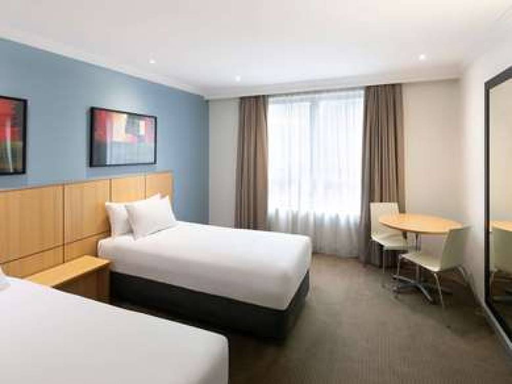 Mercure Brisbane Garden City 2