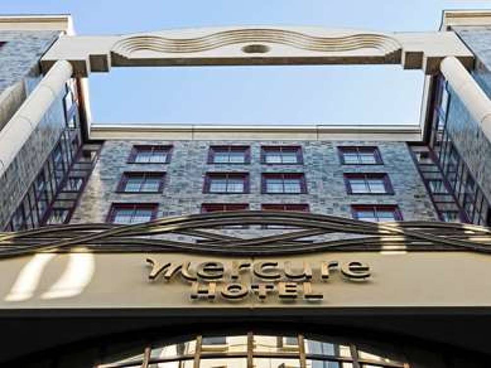 Mercure Budapest City Center Hotel 7