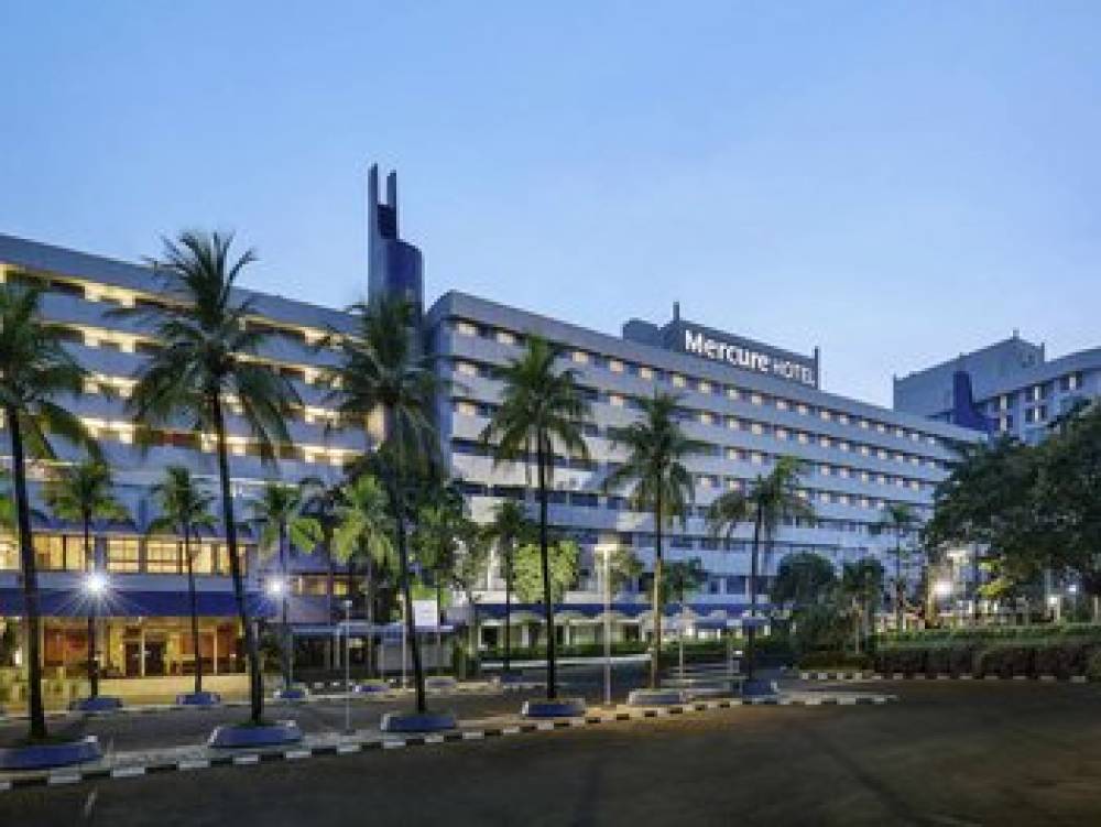 Mercure Convention Center Ancol 1