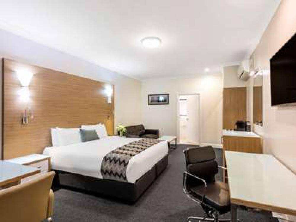 Mercure Goulburn 8