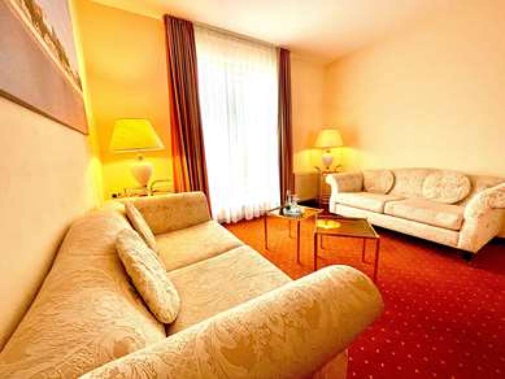 Mercure Hotel Plaza Magdeburg 7