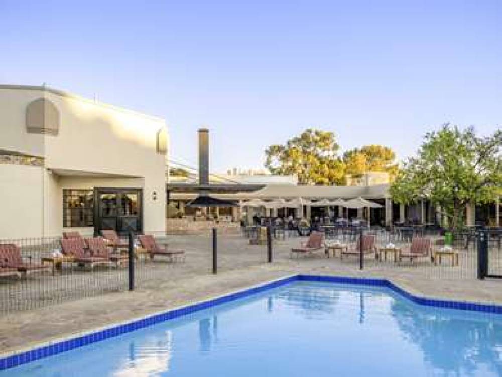 MERCURE HOTEL WINDHOEK 10