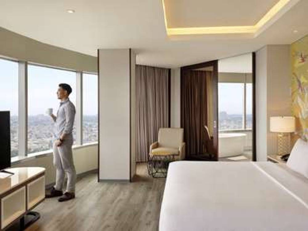 Mercure Jakarta Gatot Subroto 4