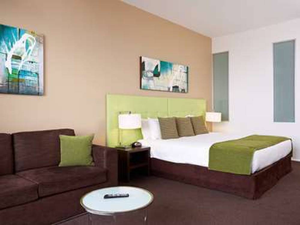 Mercure Melbourne Caroline Springs 8