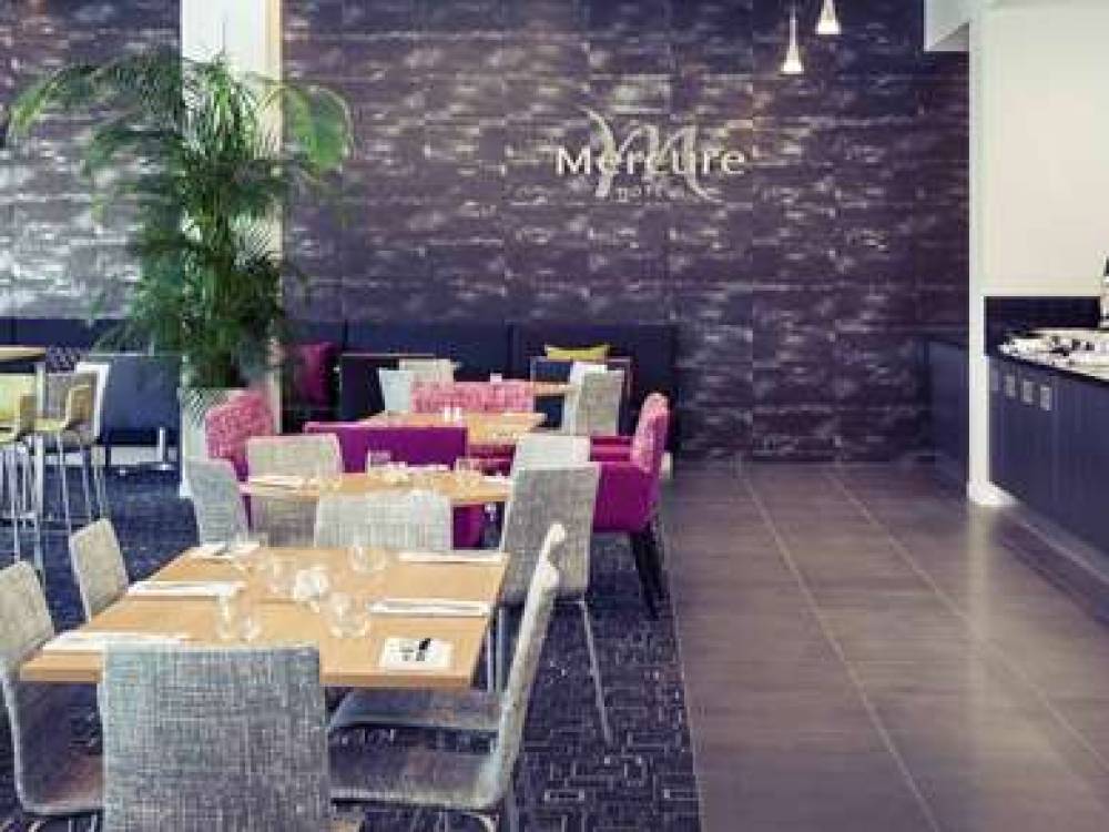 Mercure Newcastle Airport 2