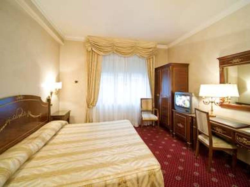 Mercure Parma Centro Stendhal 7