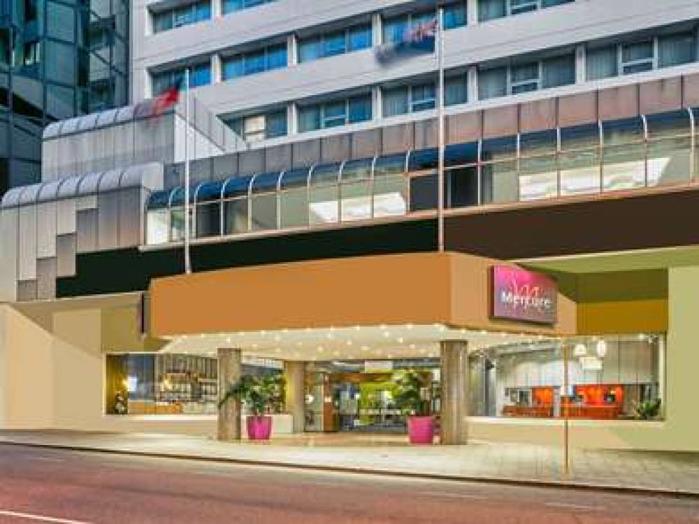 Mercure Perth 6