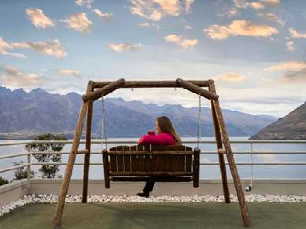 Mercure Queenstown Resort 5