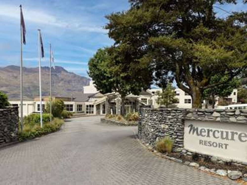 Mercure Queenstown Resort 1