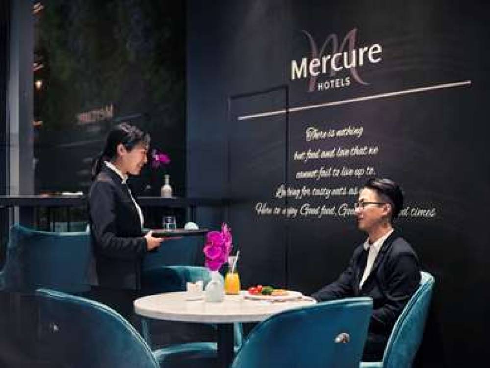 MERCURE SH HQ RAILWAY STATION 5