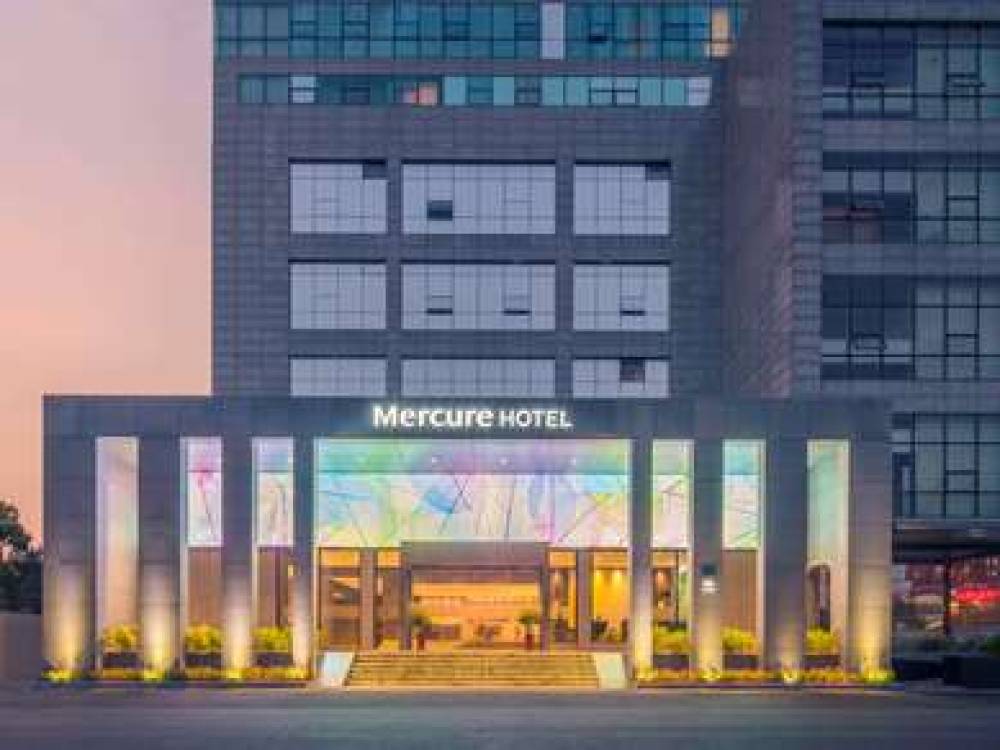 Mercure Shanghai Hongqiao South 1